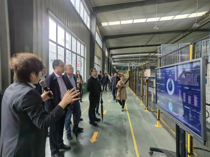 市工信局開展“政府開放日”活動(dòng)